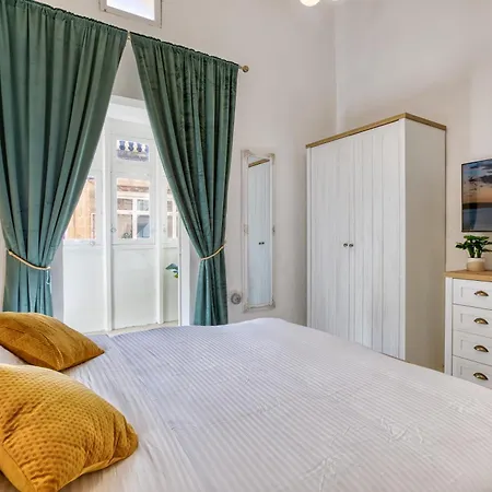 Luxury House * Sliema