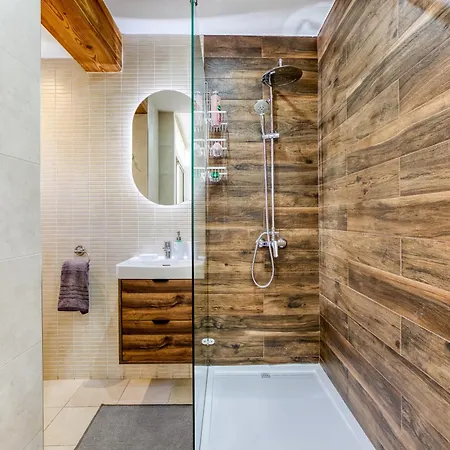 Luxury House Дом отдыха *