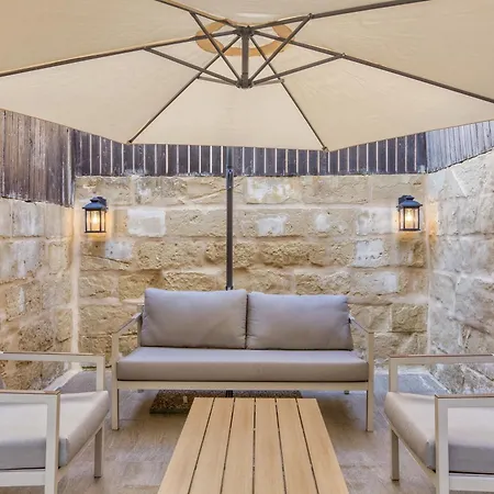 Дом отдыха Luxury House