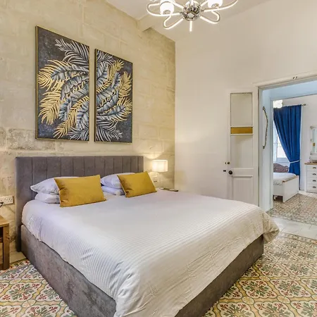 Hébergement de vacances Luxury House