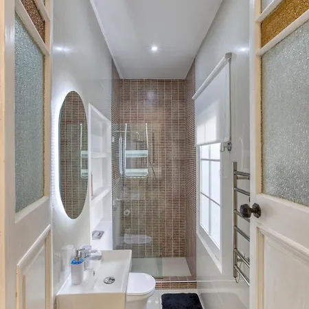 Дом отдыха Luxury House