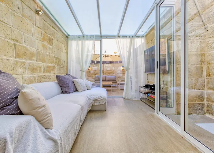 Luxury House Ferienhaus *