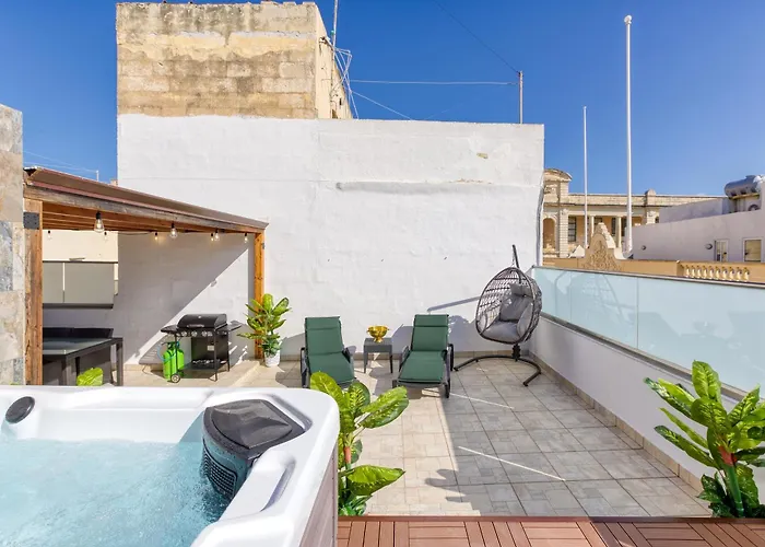 Luxury House * Sliema