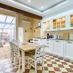 Holiday home Luxury House