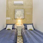 Holiday home Luxury House